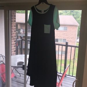 Small Lularoe Carly